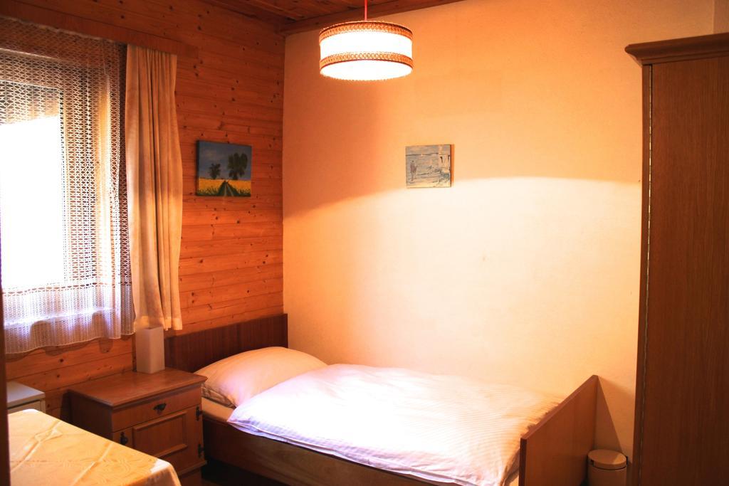 Gaestehaus Moser Ranten Chambre photo